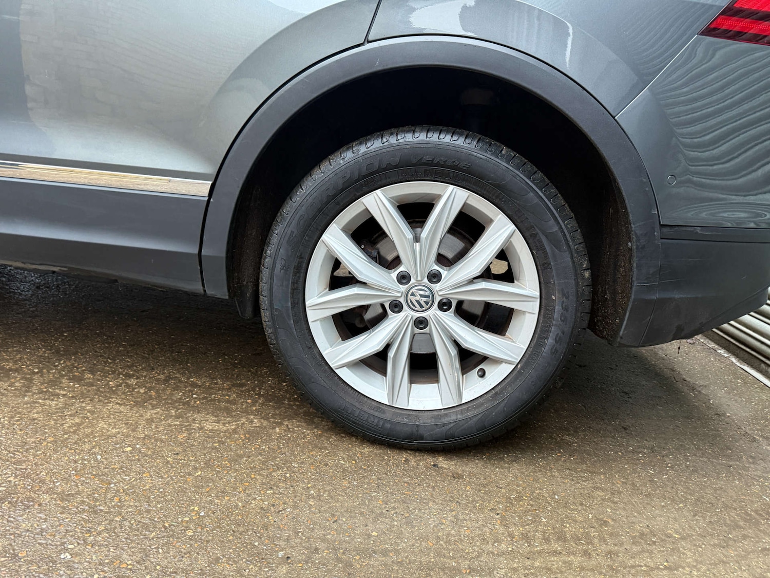 Used Volkswagen Tiguan 2016 for sale - 76959850: Photo 40