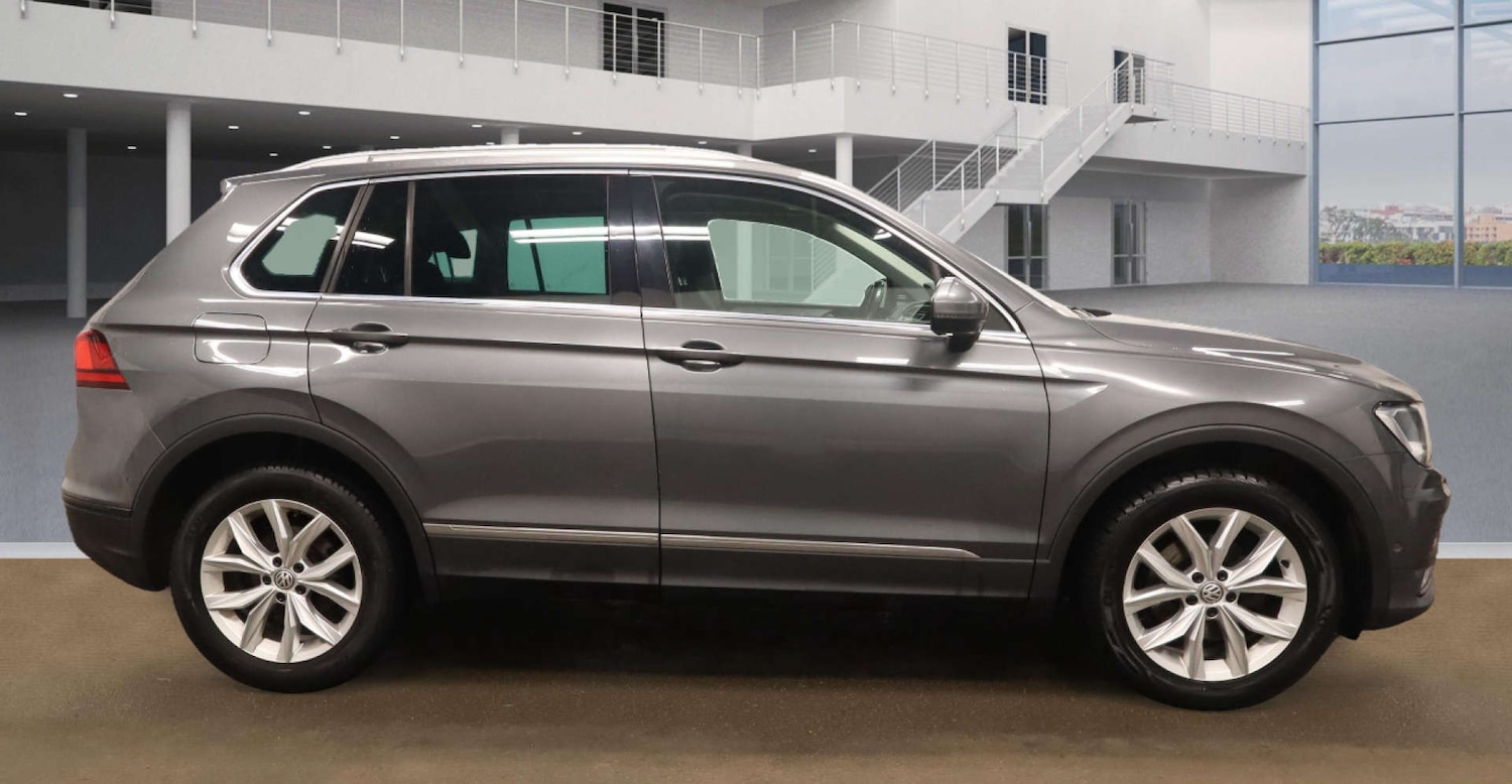 Used Volkswagen Tiguan 2016 for sale - 76959850: Photo 5