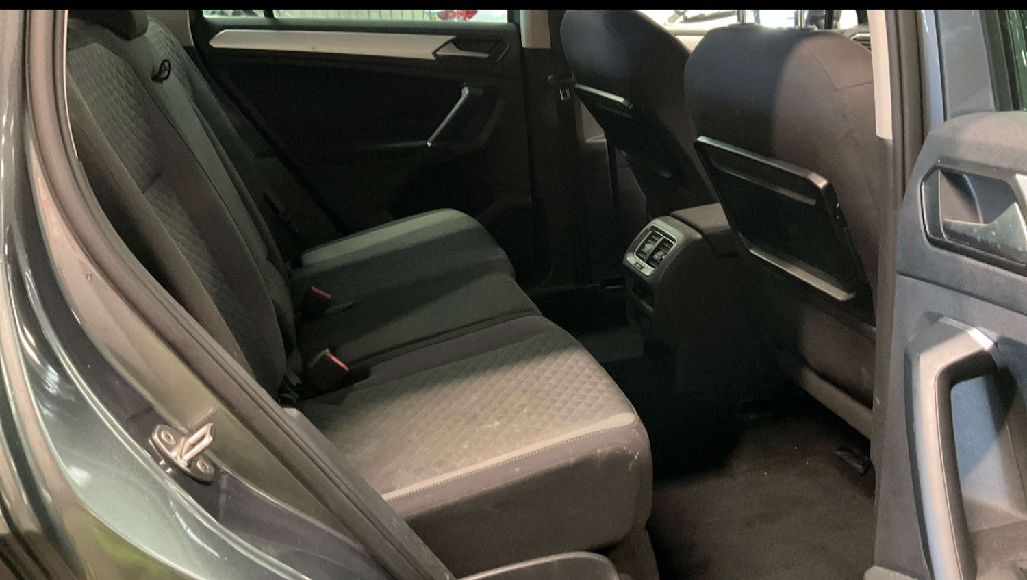 Used Volkswagen Tiguan 2016 for sale - 76959850: Photo 7