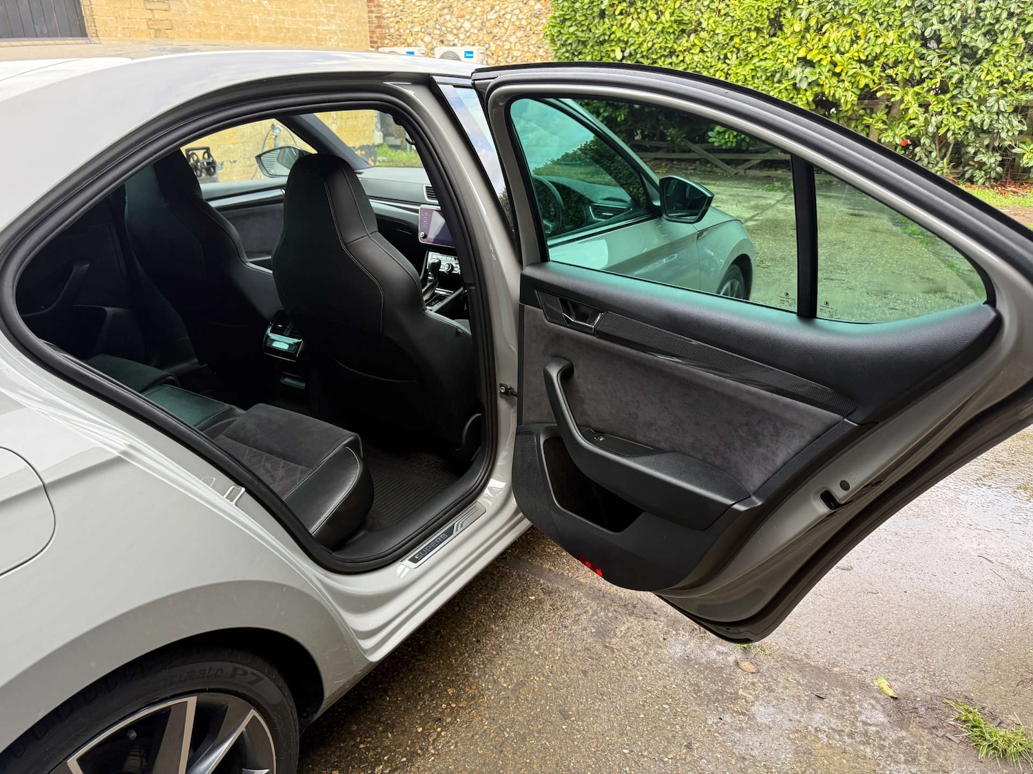 Used Skoda Superb 2018 for sale - 76830212: Photo 16