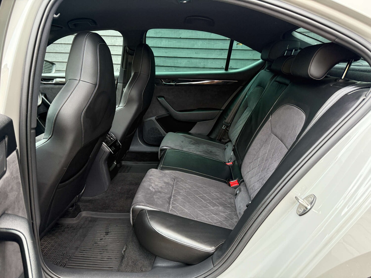 Used Skoda Superb 2018 for sale - 76830212: Photo 21