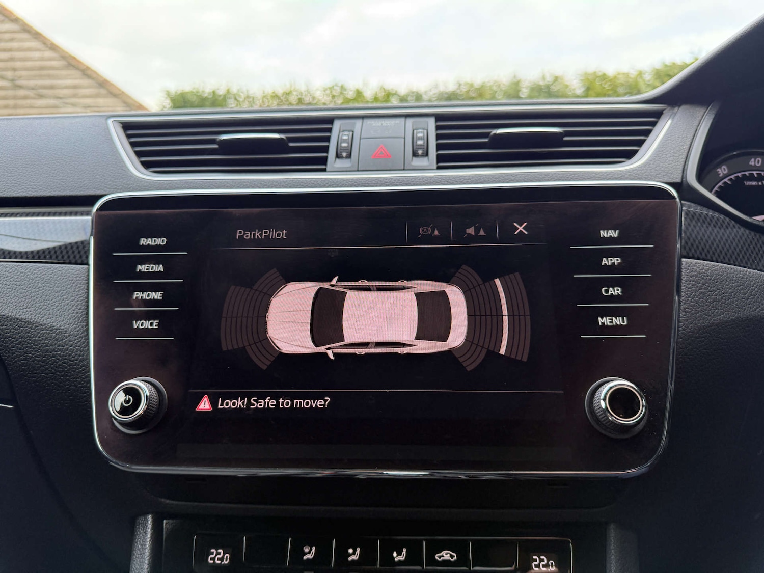 Used Skoda Superb 2018 for sale - 76830212: Photo 30