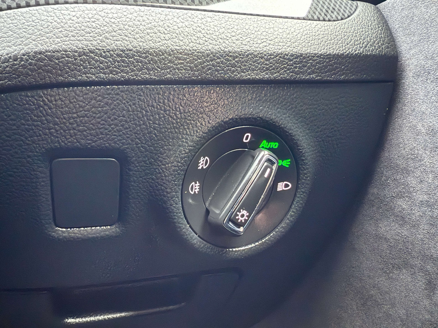 Used Skoda Superb 2018 for sale - 76830212: Photo 36