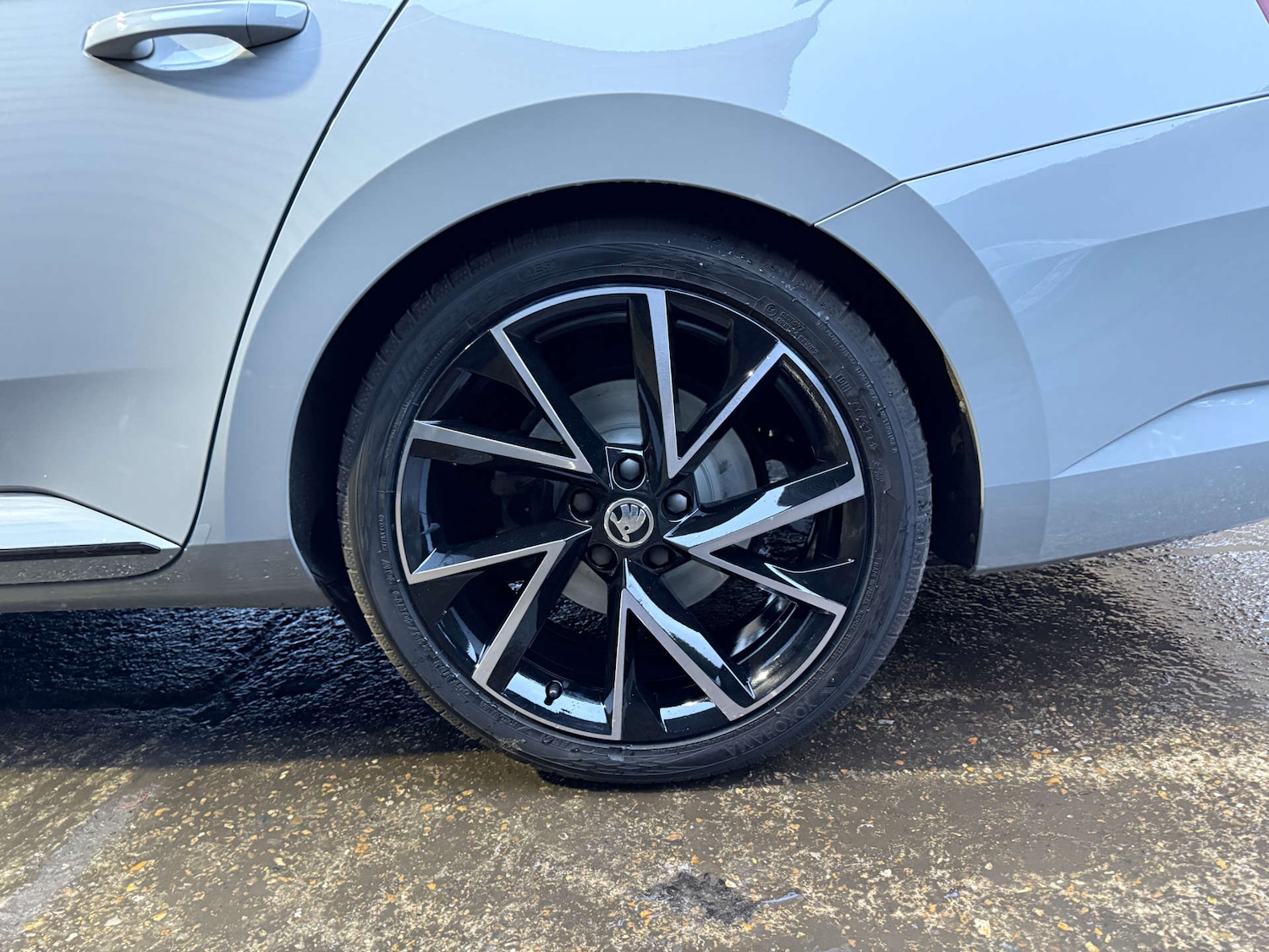 Used Skoda Superb 2018 for sale - 76830212: Photo 38