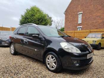 2008 (58) - 1.5 dCi 68 Expression 5dr, Full Service History