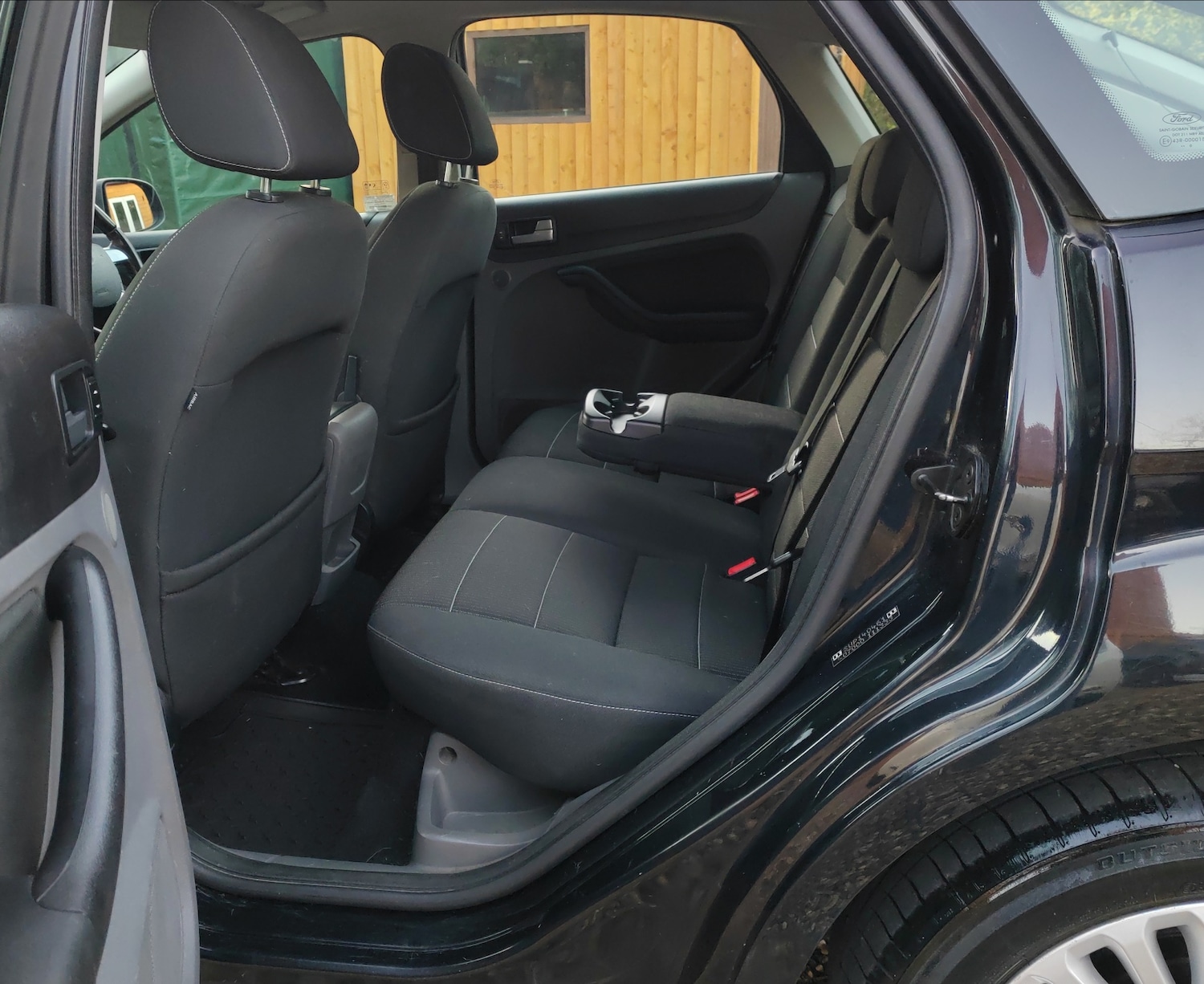 Used Ford Focus 2010 for sale - 76897145: Photo 13