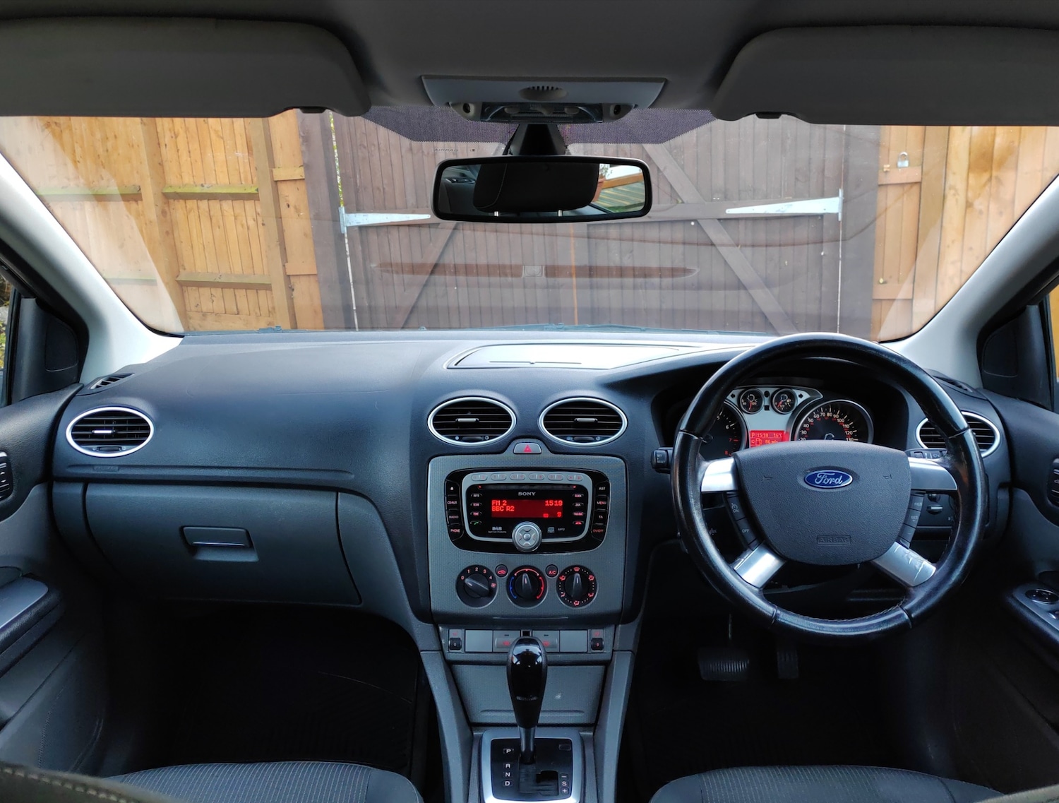 Used Ford Focus 2010 for sale - 76897145: Photo 15