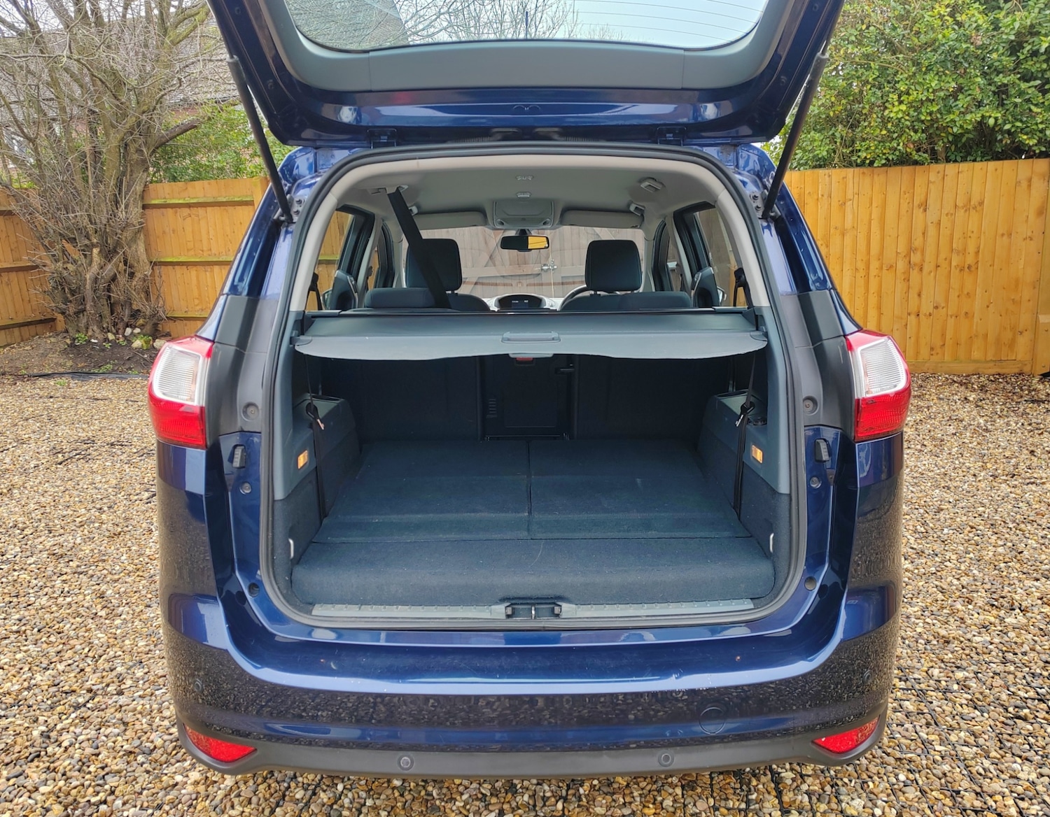 Used Ford Grand C-Max 2012 for sale - 77166170: Photo 9