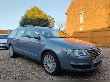Used Volkswagen Passat 2010 for sale - 77980824: Photo