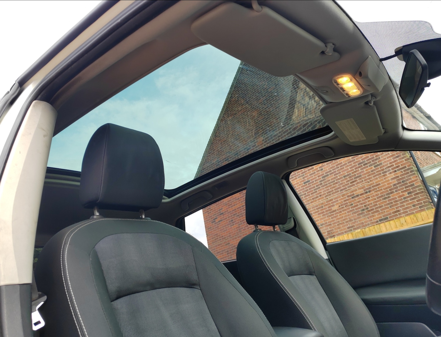 Used Nissan Qashqai 2011 for sale - 77881495: Photo 11