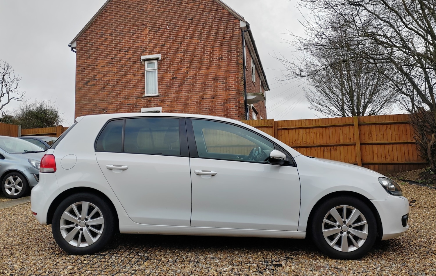 Used Volkswagen Golf 2011 for sale - 77483064: Photo 4