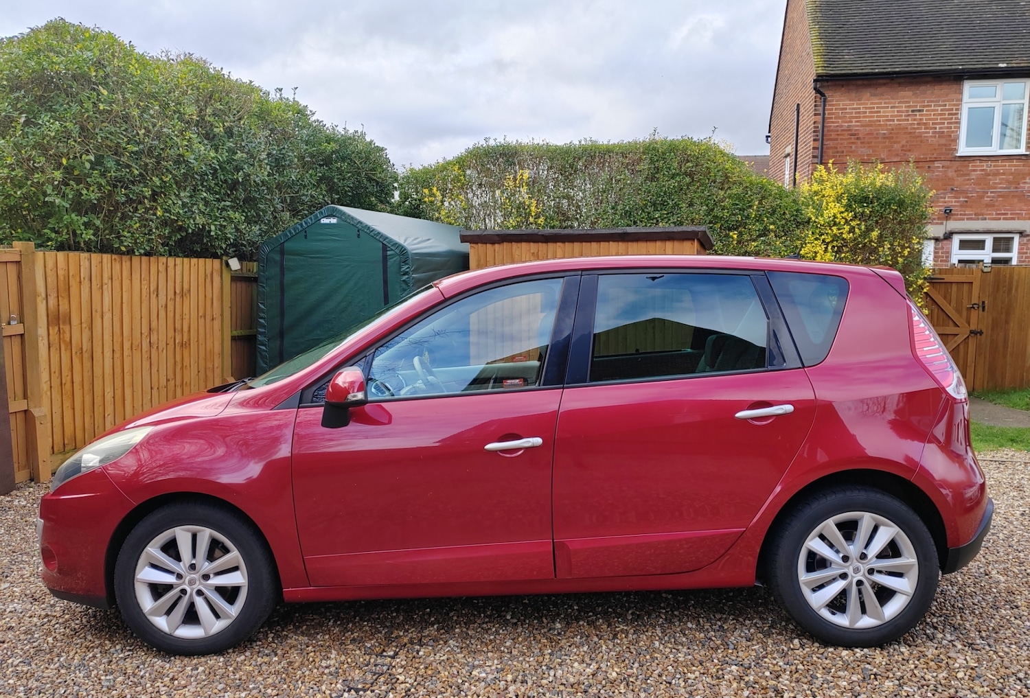 Used Renault Scenic 2010 for sale - 77483243: Photo 4