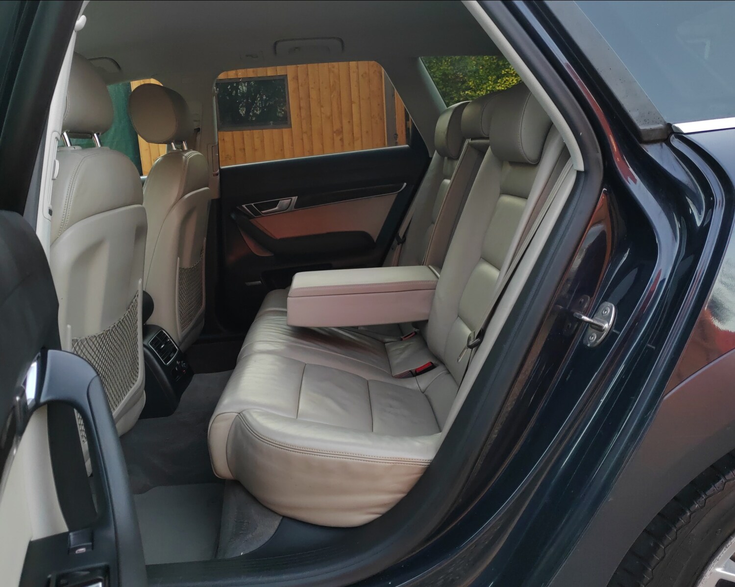 Used Audi A6 Allroad 2010 for sale - 78123069: Photo 14