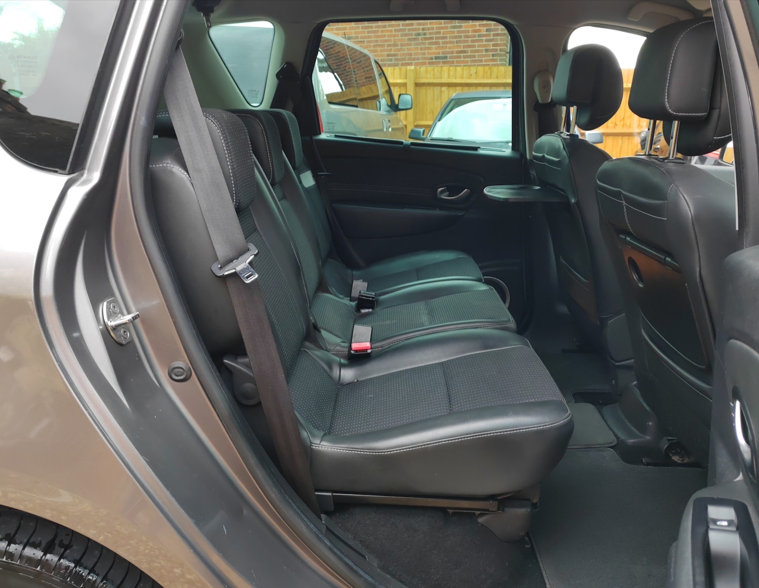 Used Renault Scenic 2011 for sale - 76507778: Photo 12