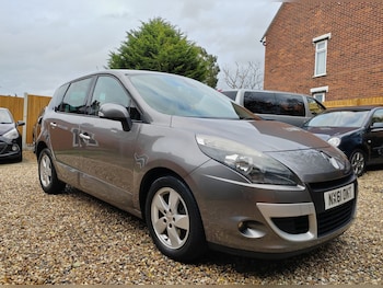 Used Renault Scenic 2011 for sale - 76507778: Photo