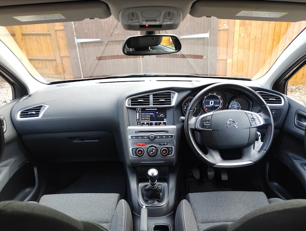 Used Citroen C4 2015 for sale - 76234675: Photo 15