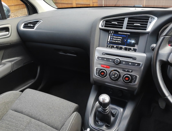Used Citroen C4 2015 for sale - 76234675: Photo 17