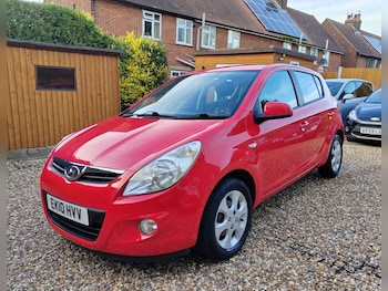 Used Hyundai i20 2010 for sale - 76355024: Photo