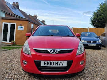 Used Hyundai i20 2010 for sale - 76355024: Photo