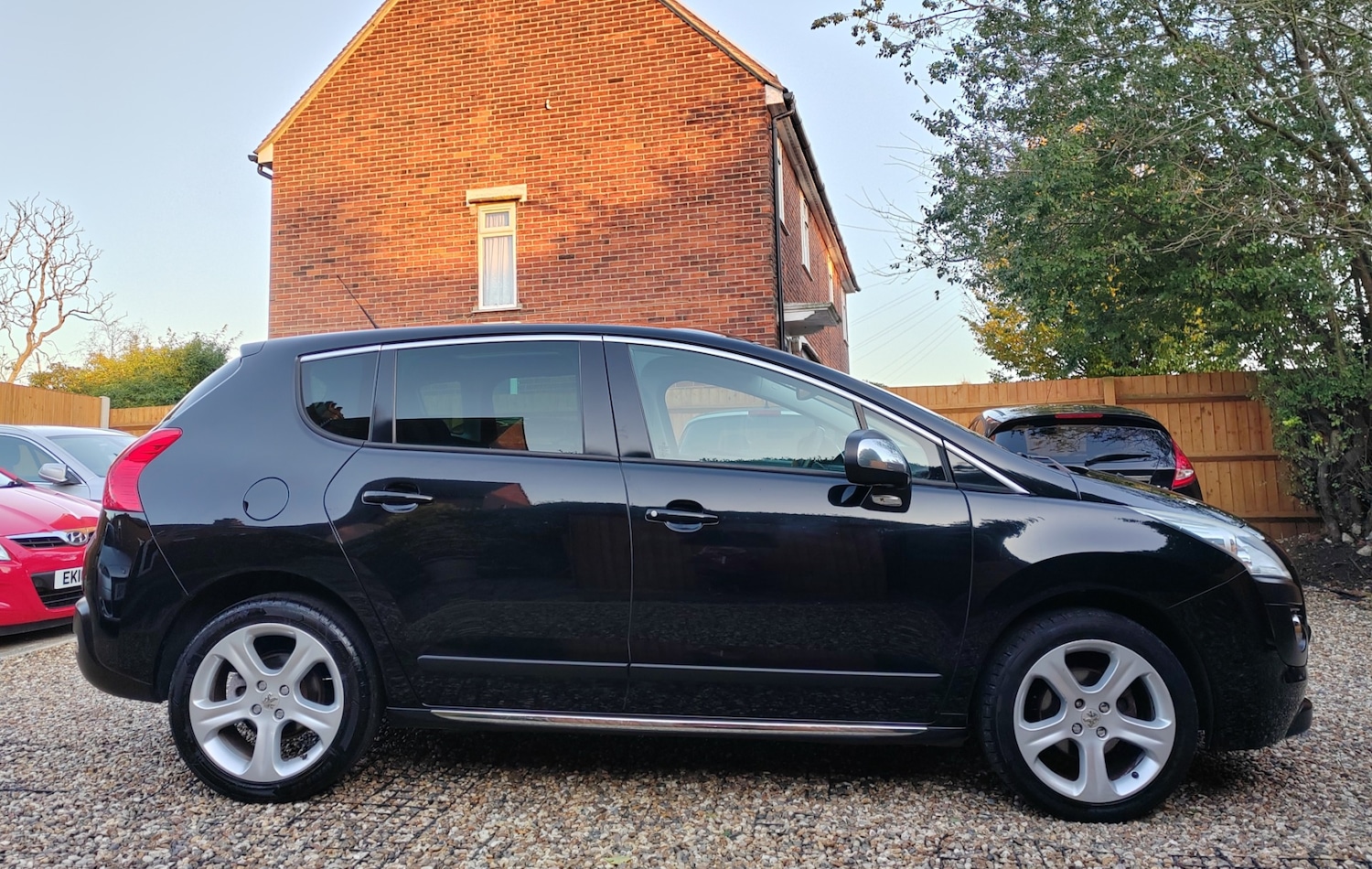 Used Peugeot 3008 2013 for sale - 76374384: Photo 4