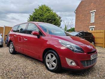 Used Renault Grand Scenic 2009 for sale - 78829638: Photo