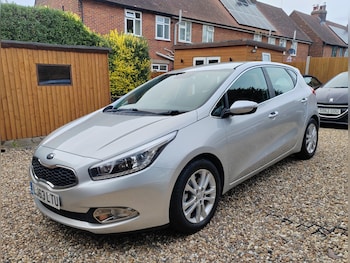 Used Kia Ceed 2013 for sale - 76172269: Photo 2