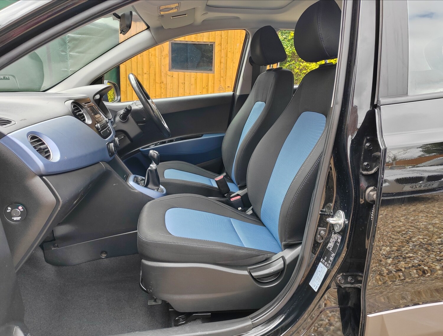 Used Hyundai i10 2016 for sale - 76088269: Photo 11