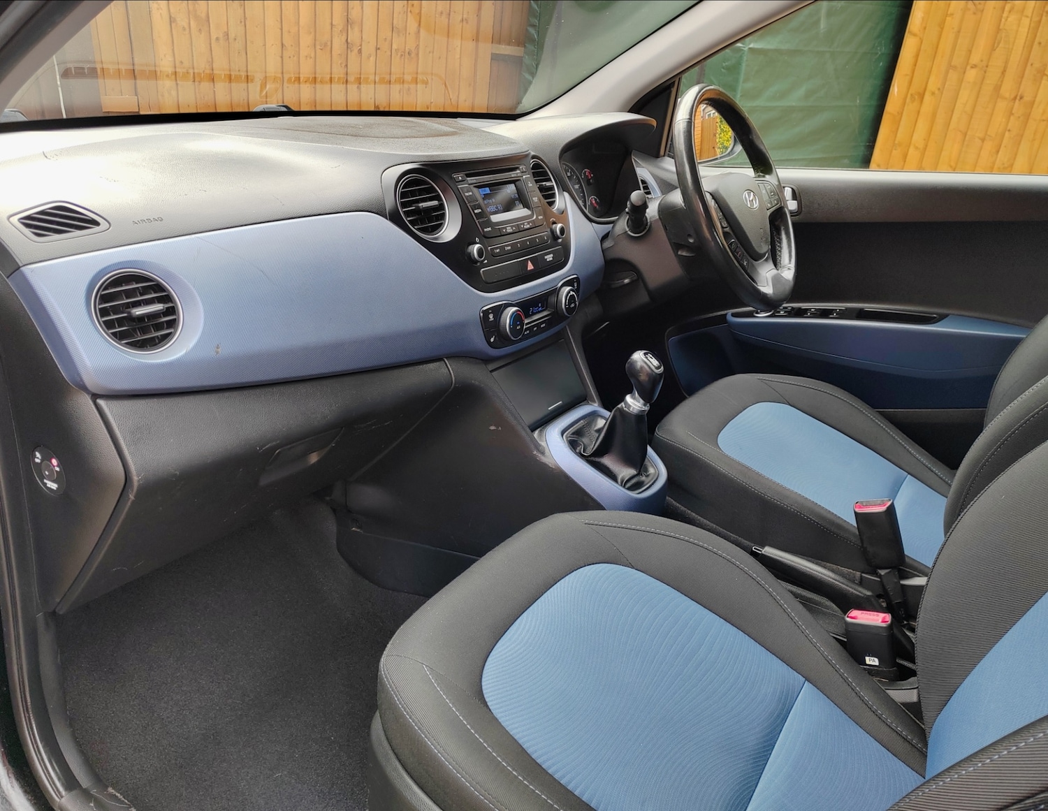 Used Hyundai i10 2016 for sale - 76088269: Photo 16