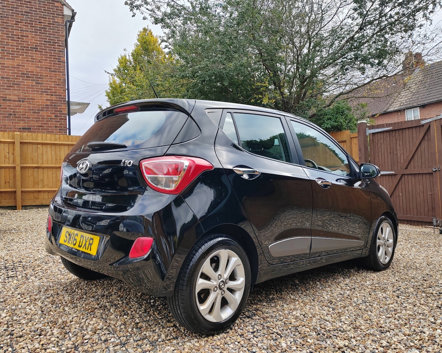 Used Hyundai i10 2016 for sale - 76088269: Photo 6