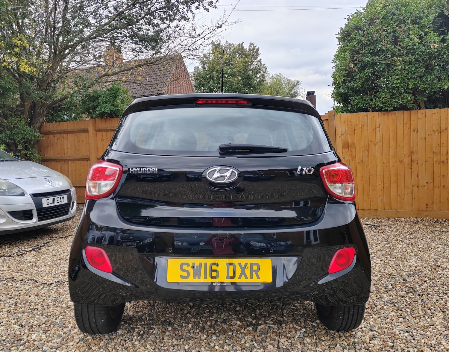 Used Hyundai i10 2016 for sale - 76088269: Photo 8