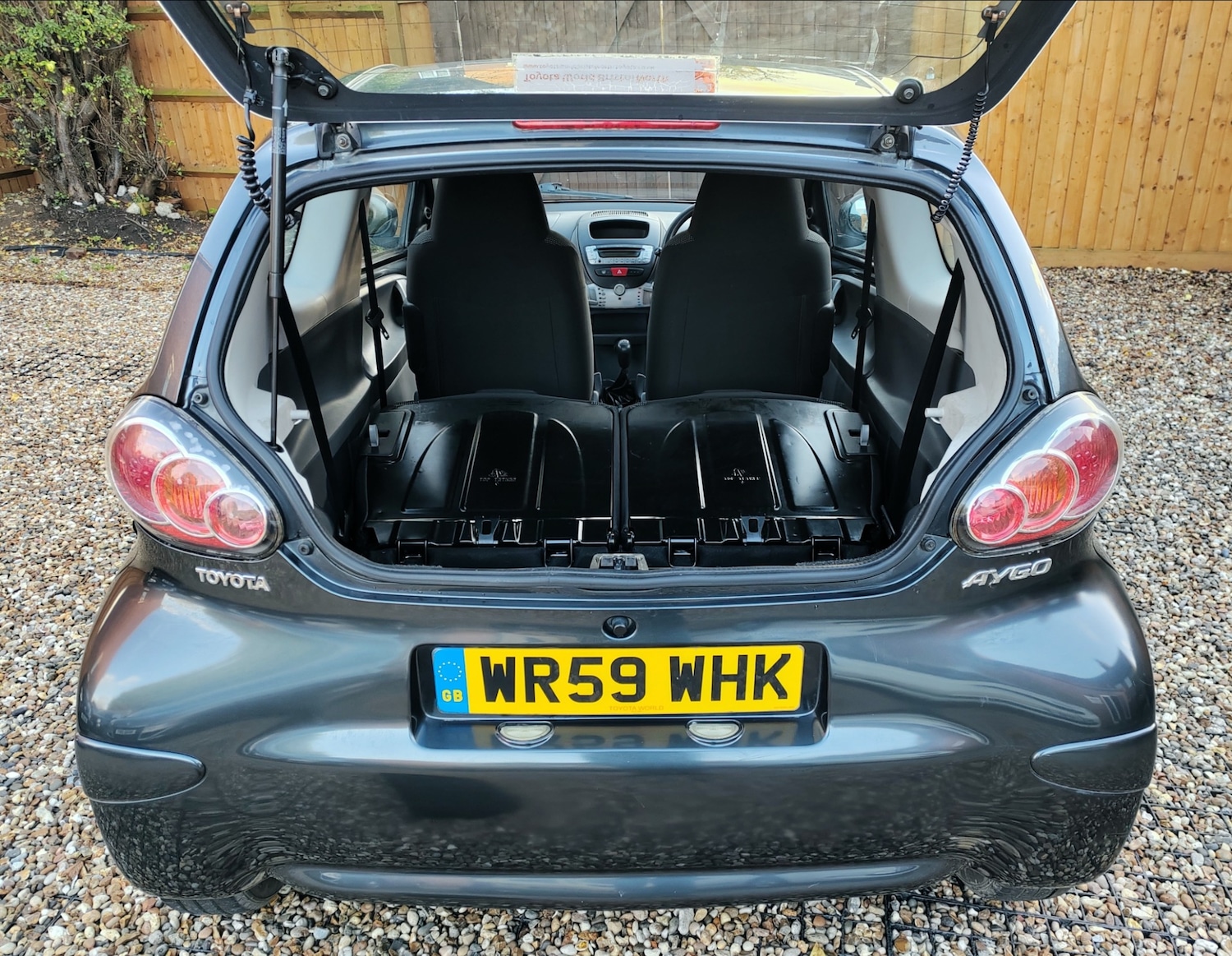 Used Toyota AYGO 2009 for sale - 76603718: Photo 10