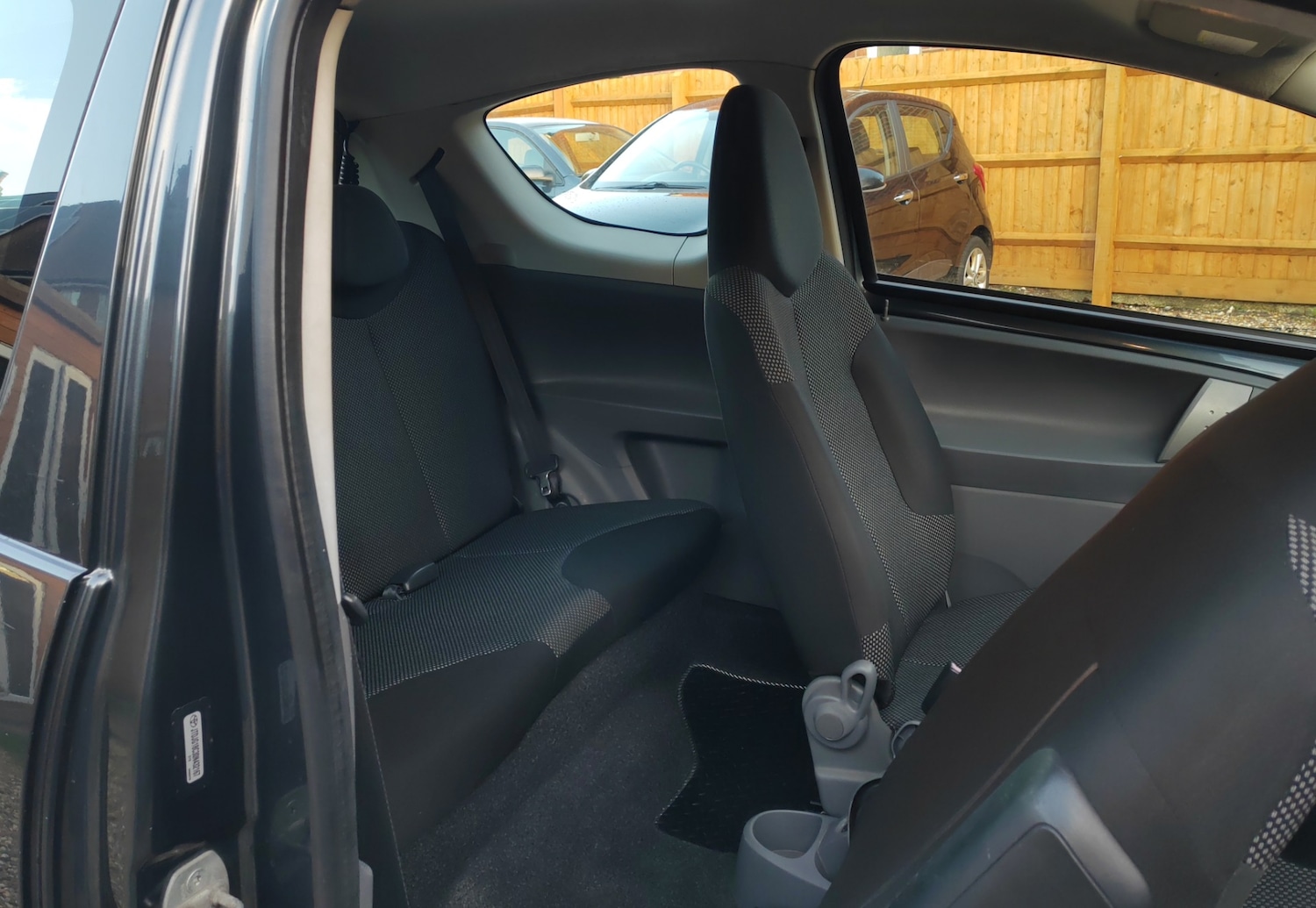 Used Toyota AYGO 2009 for sale - 76603718: Photo 13