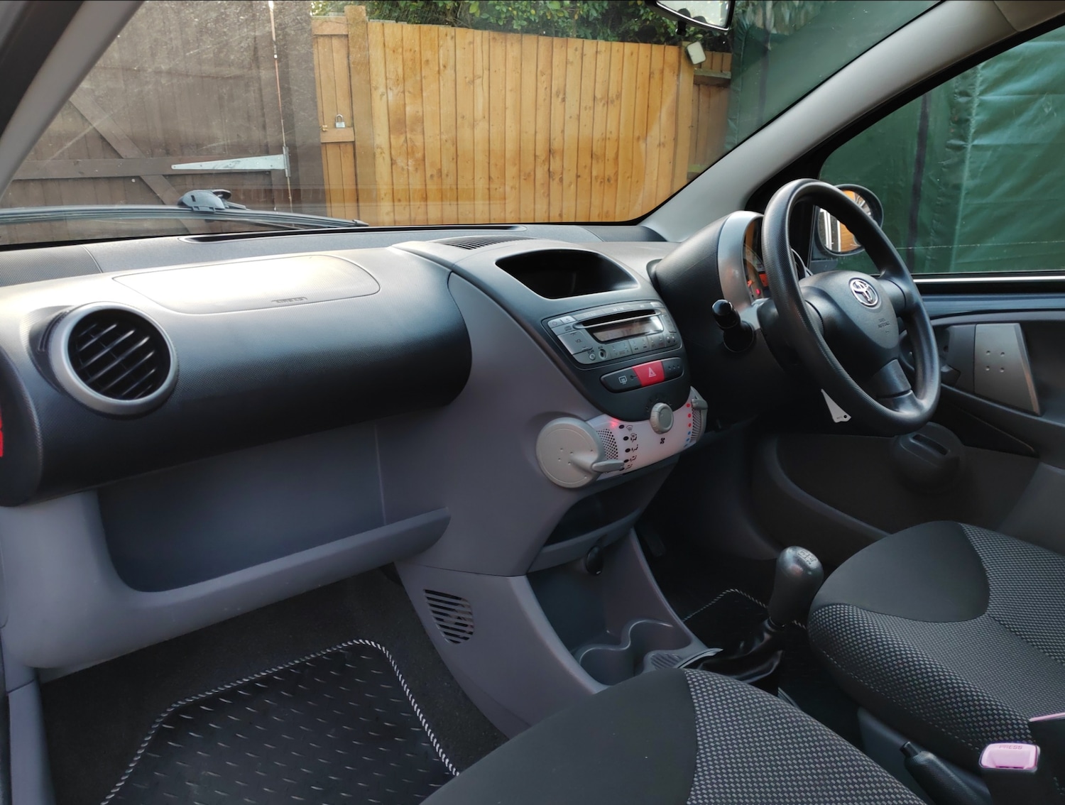 Used Toyota AYGO 2009 for sale - 76603718: Photo 17