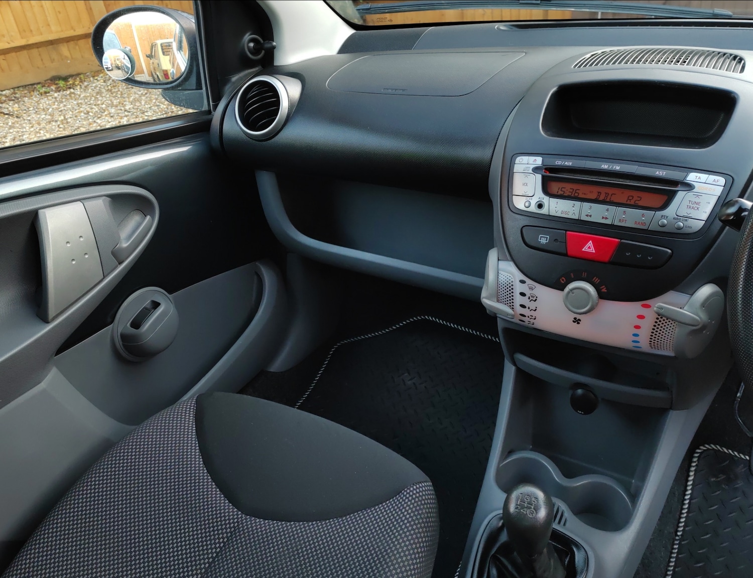 Used Toyota AYGO 2009 for sale - 76603718: Photo 18