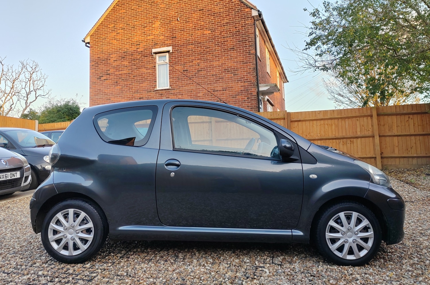 Used Toyota AYGO 2009 for sale - 76603718: Photo 4