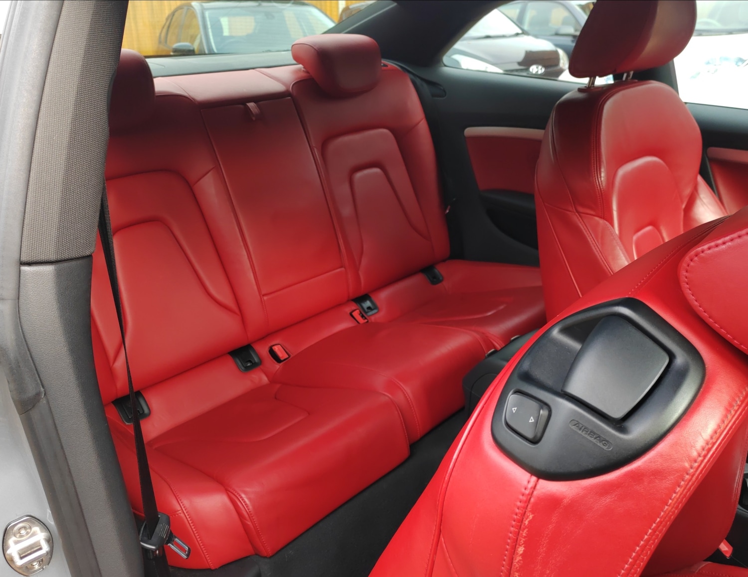 Used Audi A5 2010 for sale - 76922125: Photo 12