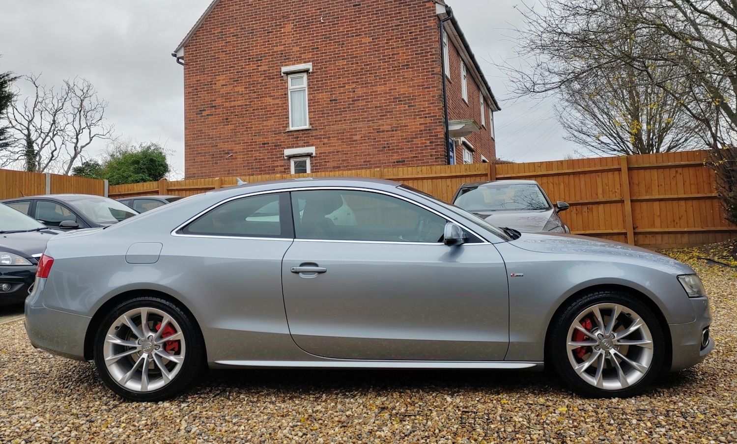 Used Audi A5 2010 for sale - 76922125: Photo 4