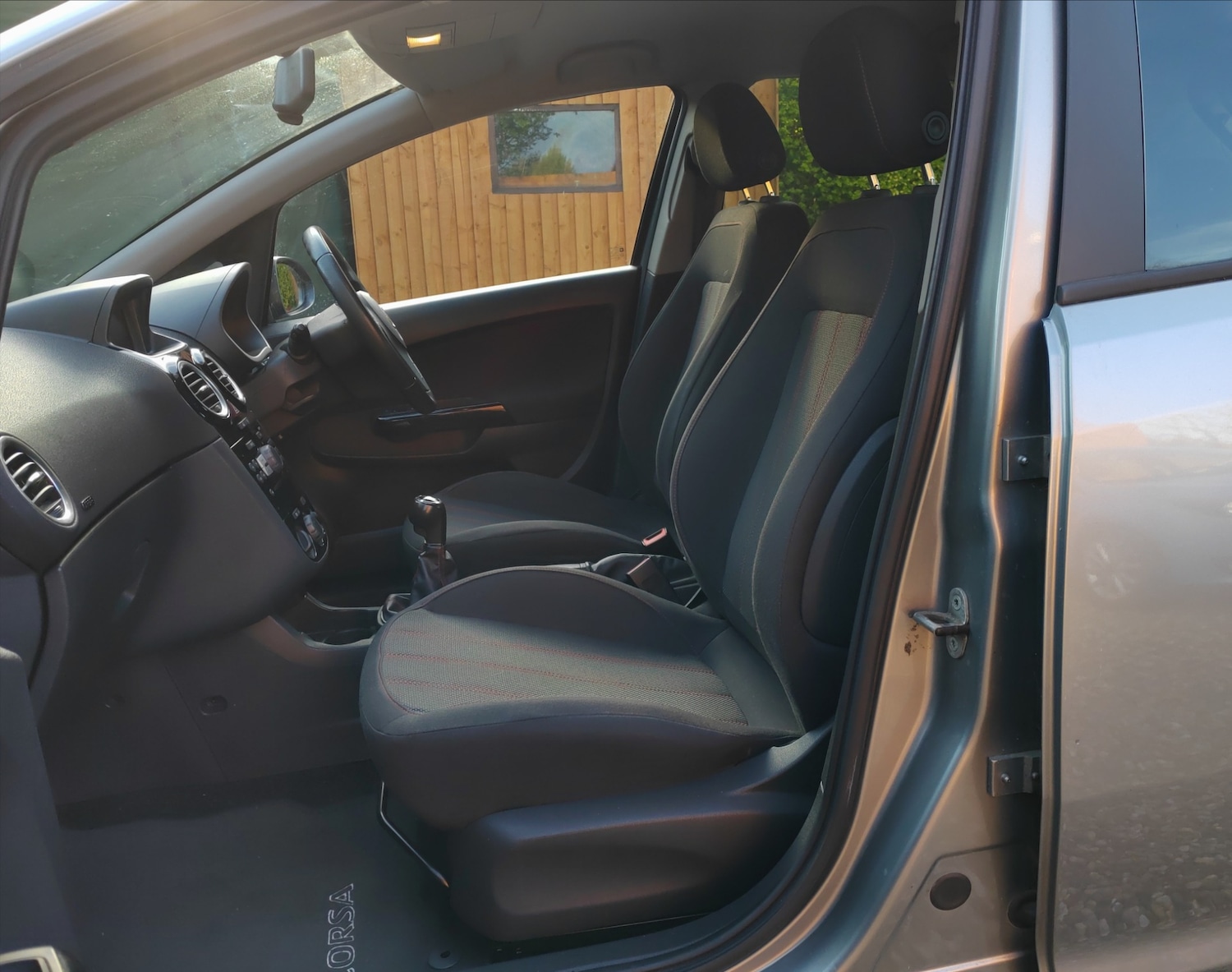 Used Vauxhall Corsa 2014 for sale - 78141108: Photo 11