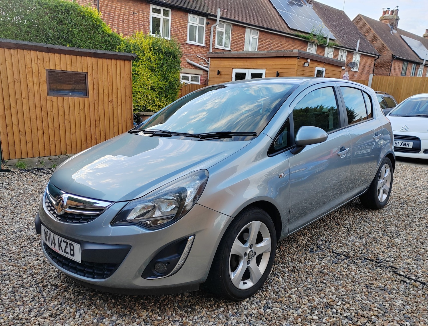 Used Vauxhall Corsa 2014 for sale - 78141108: Photo 2