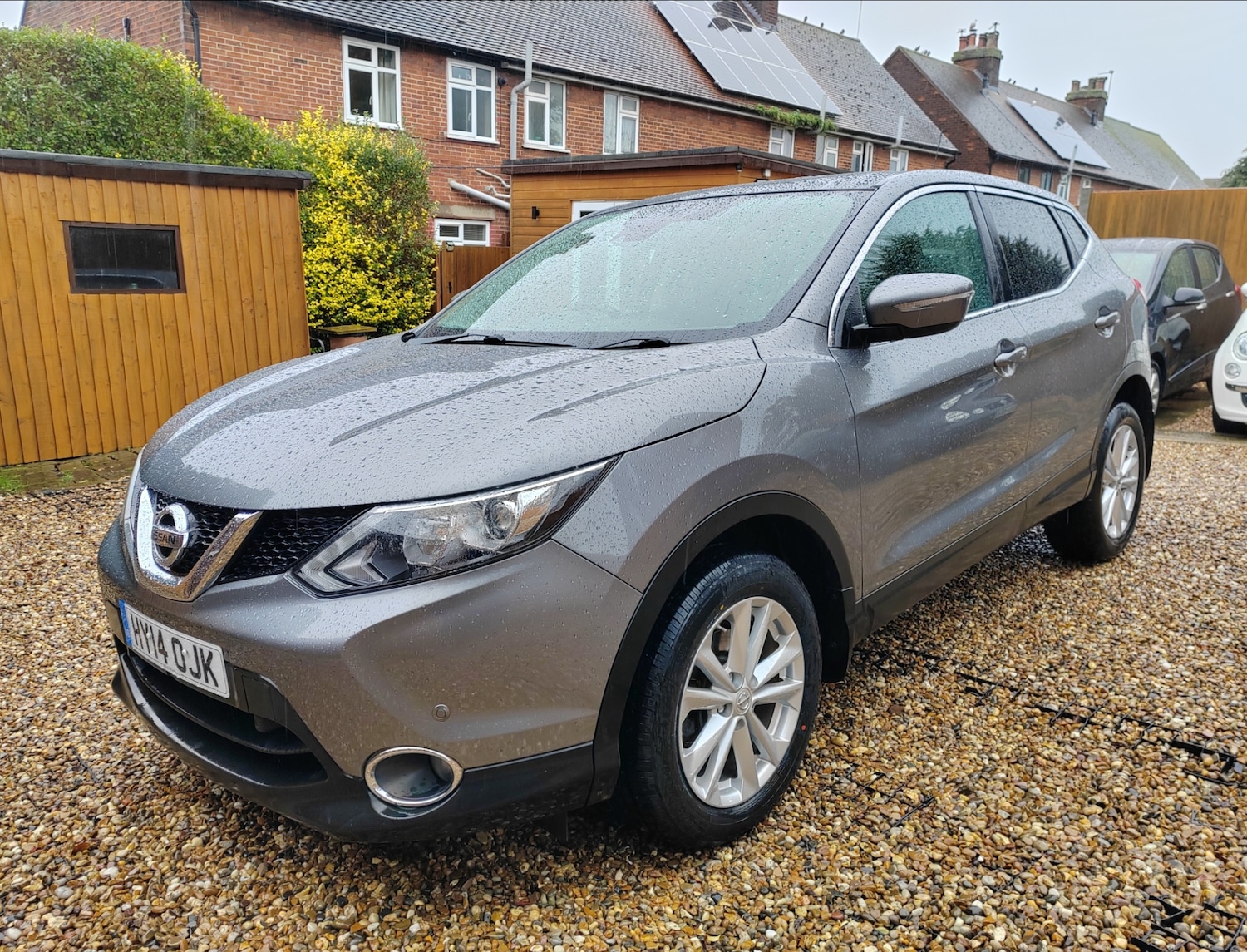Used Nissan Qashqai 2014 for sale - 77180094: Photo 2