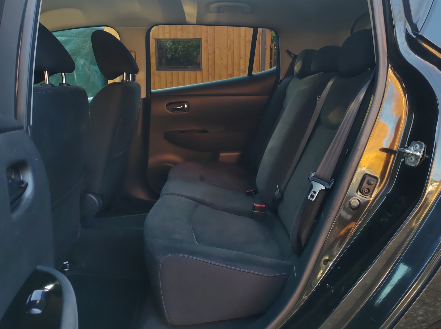 Used Nissan Leaf 2015 for sale - 78202159: Photo 14