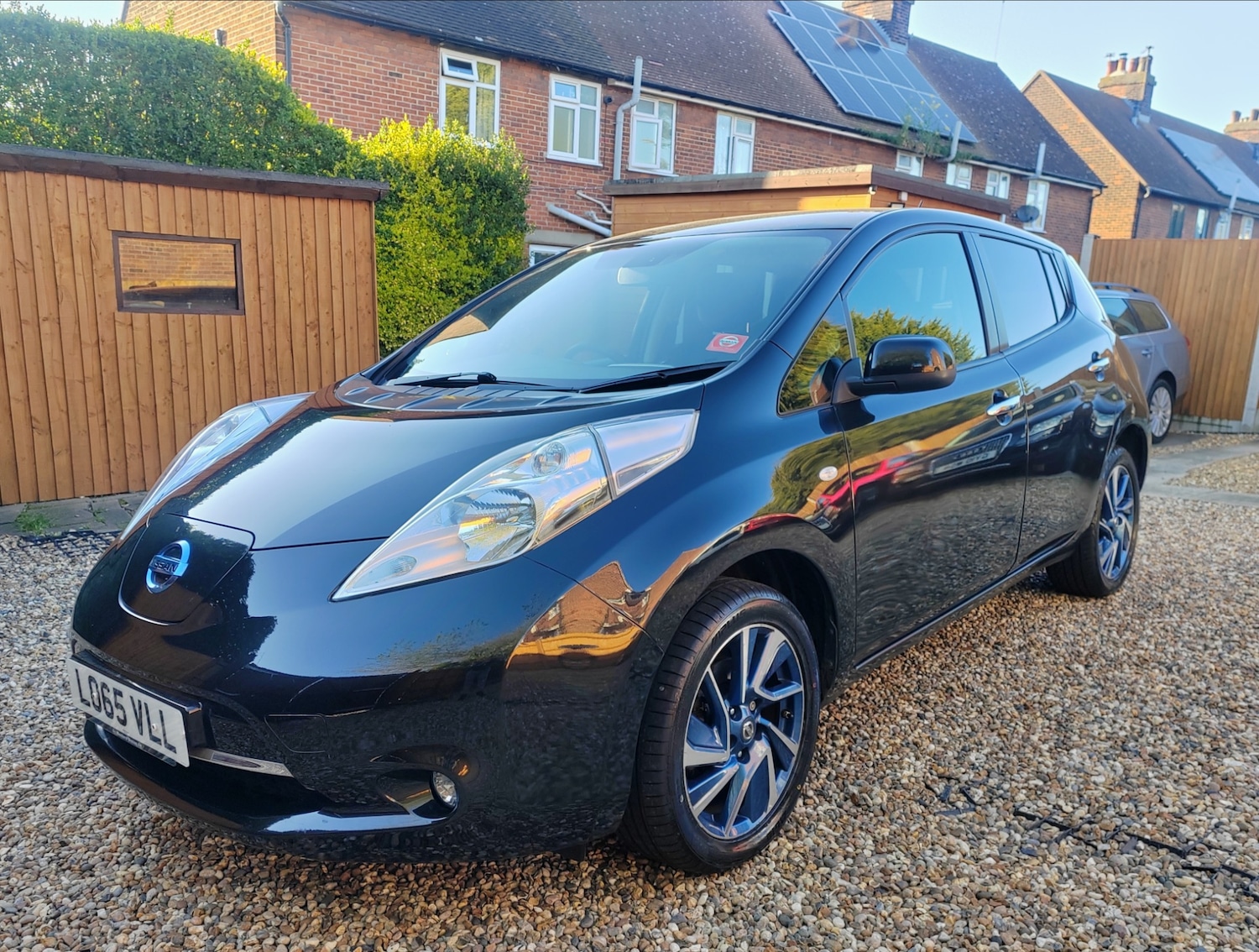 Used Nissan Leaf 2015 for sale - 78202159: Photo 2