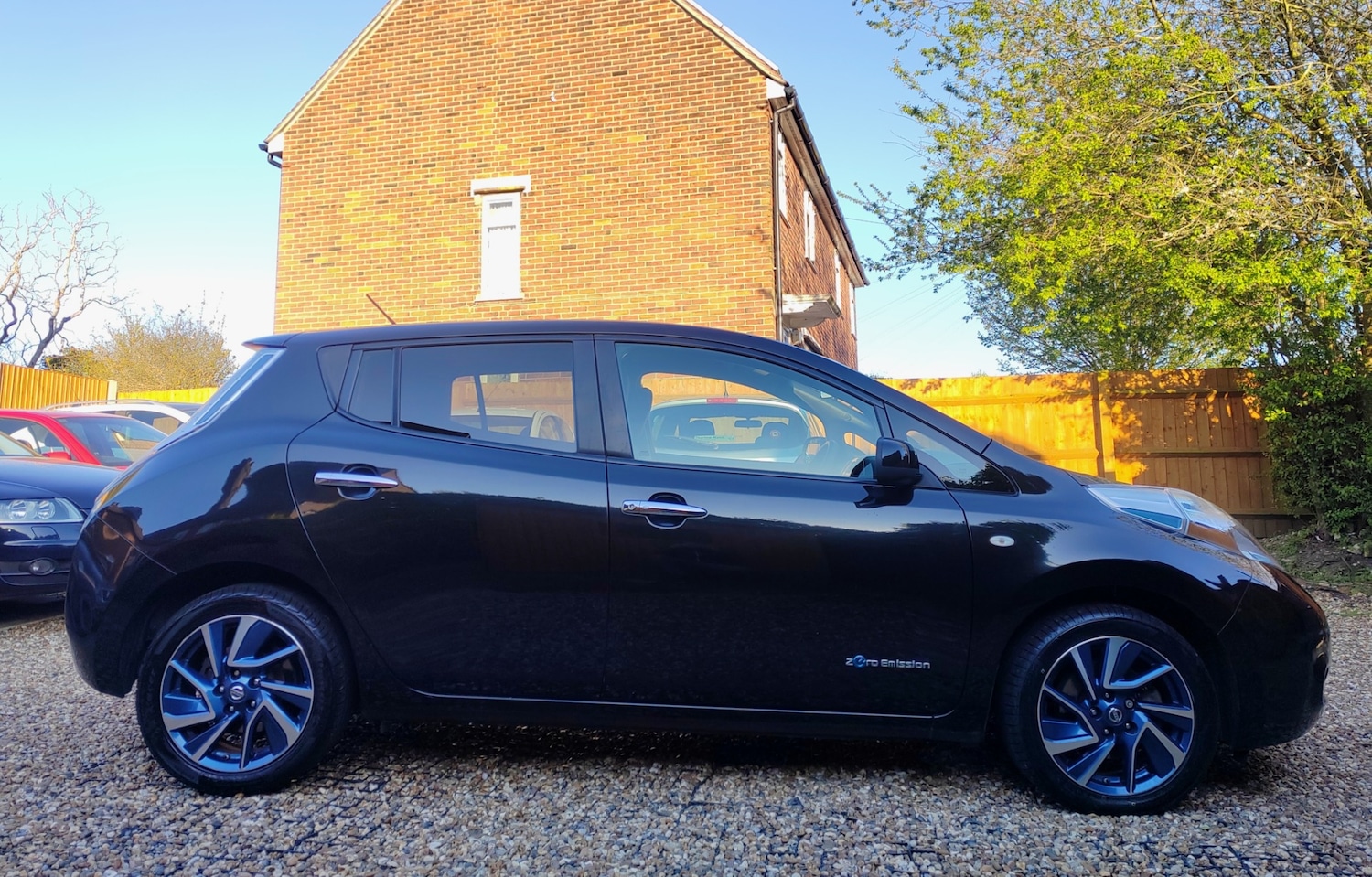 Used Nissan Leaf 2015 for sale - 78202159: Photo 4