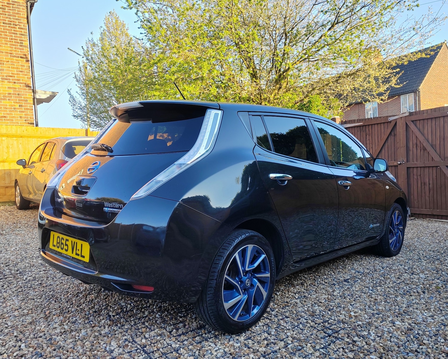 Used Nissan Leaf 2015 for sale - 78202159: Photo 6