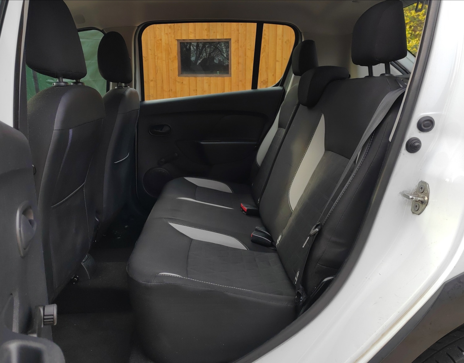 Used Dacia Sandero Stepway 2015 for sale - 77335688: Photo 13