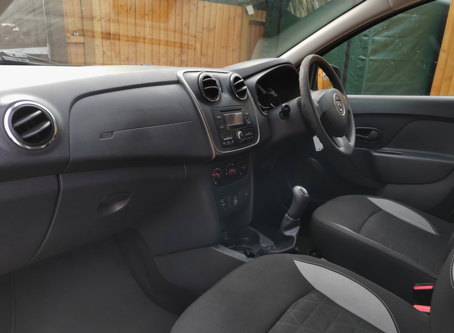 Used Dacia Sandero Stepway 2015 for sale - 77335688: Photo 15