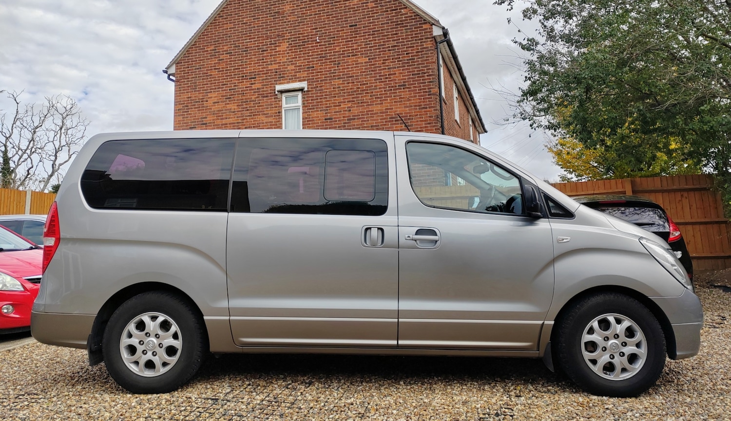 Used Hyundai i800 2015 for sale - 76396847: Photo 4