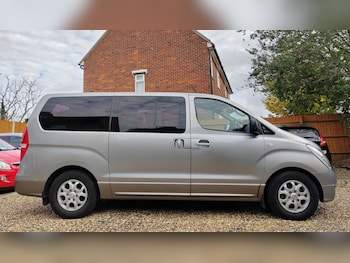 Used Hyundai i800 2015 for sale - 76396847: Photo