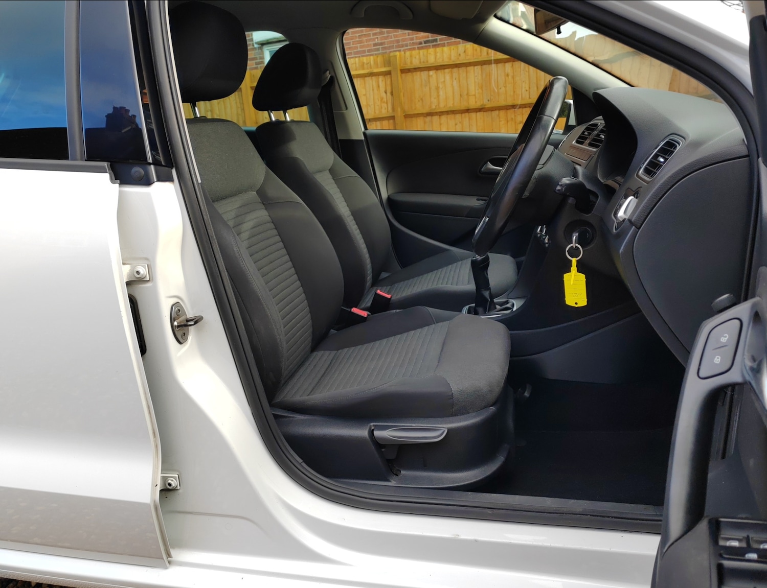 Used Volkswagen Polo 2012 for sale - 77235407: Photo 10