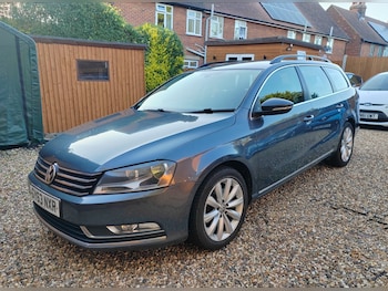Used Volkswagen Passat 2013 for sale - 79342630: Photo